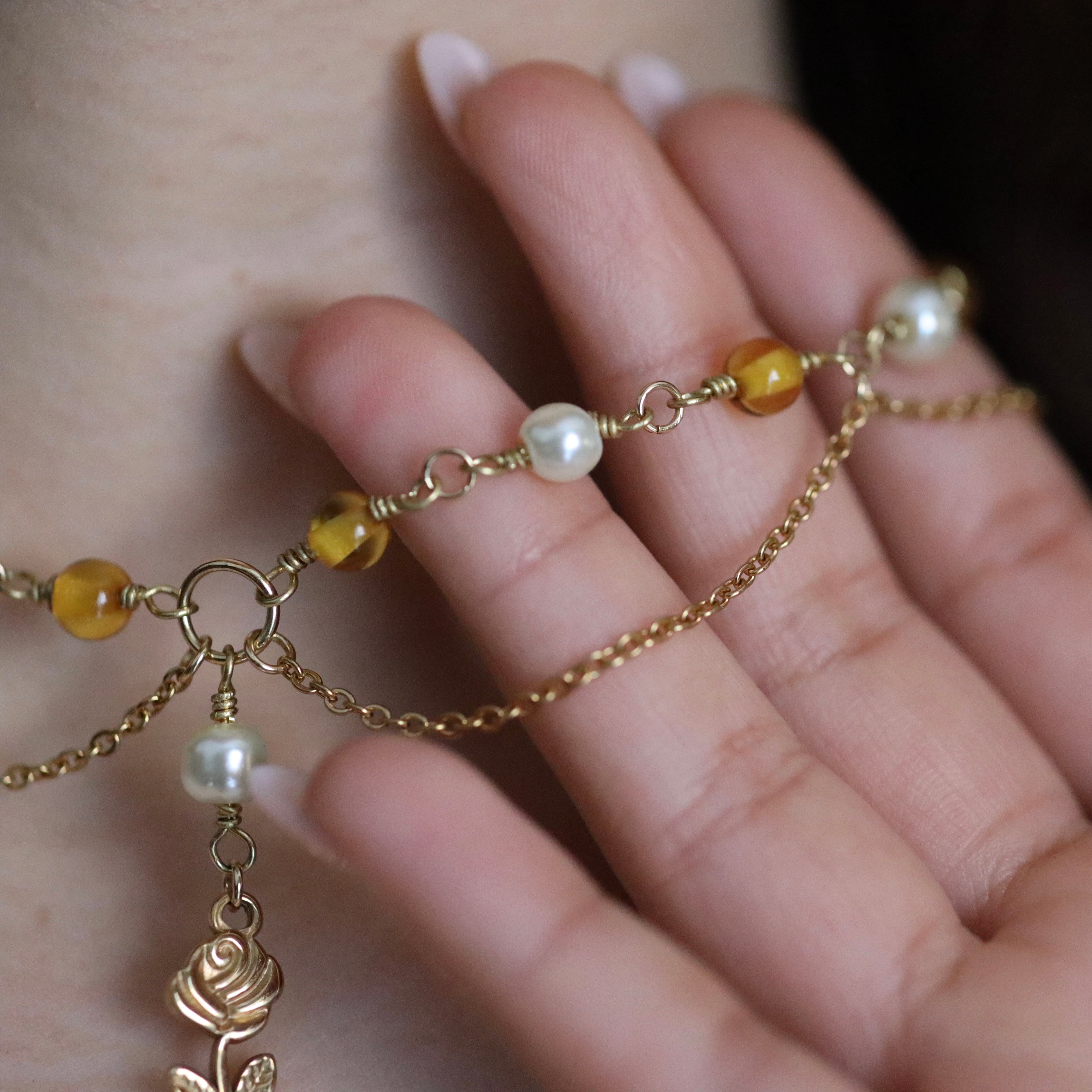 COLLIER 6