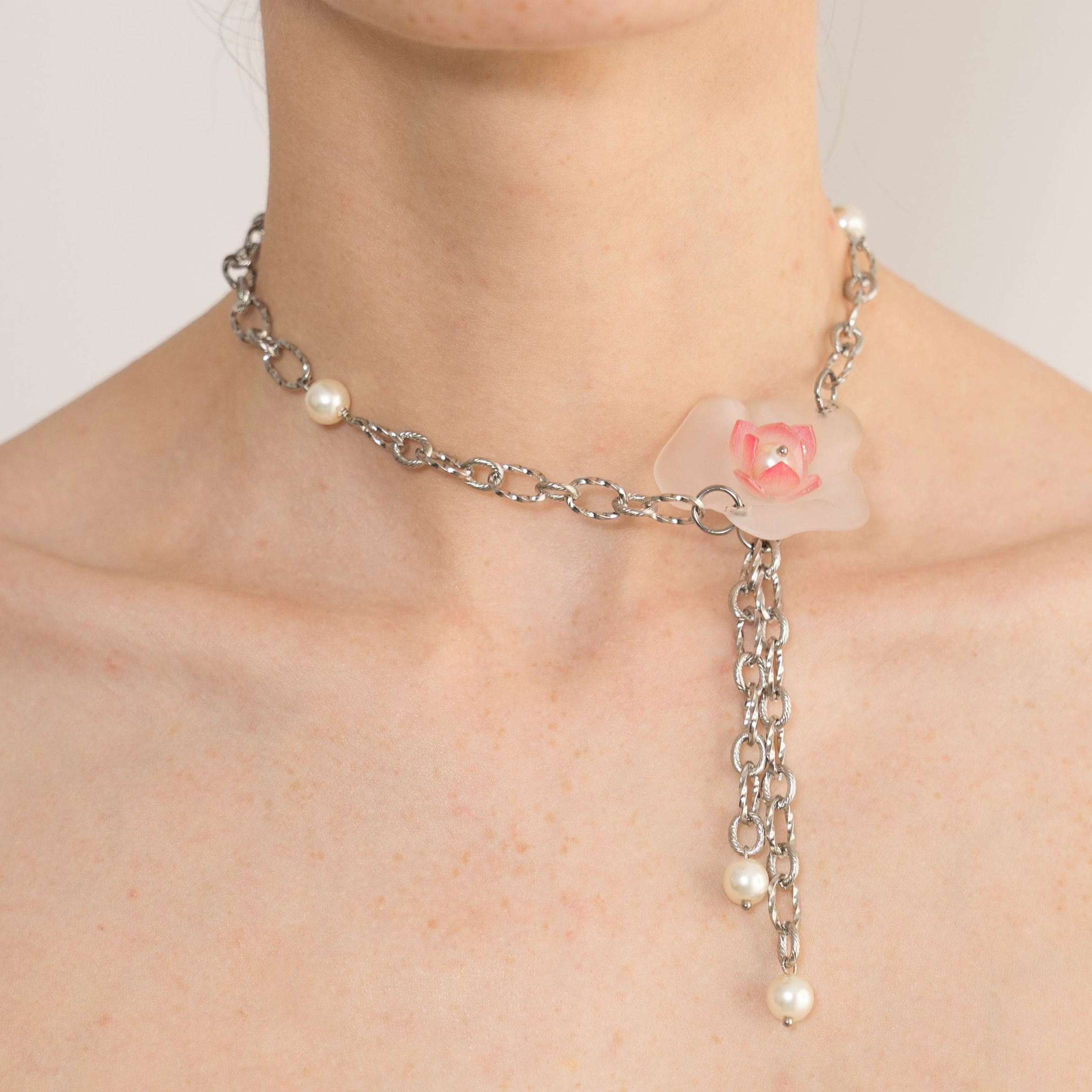 COLLIER ORCHID