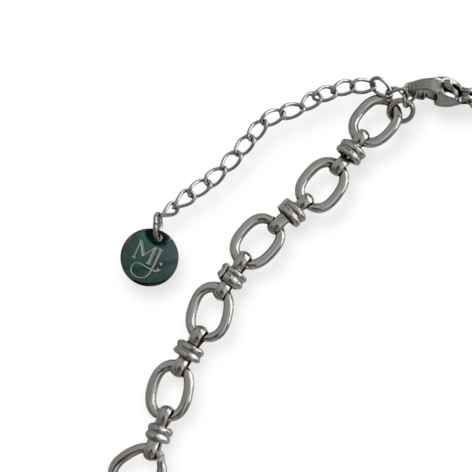 COLLIER MYRA